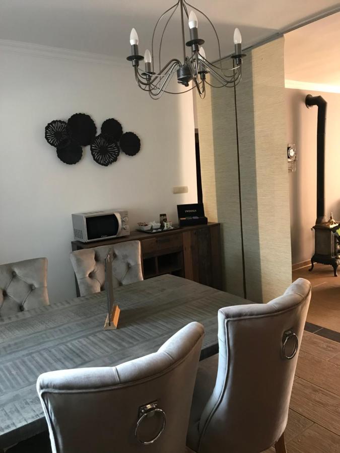 Eden Apartman Algyo Eksteriør billede