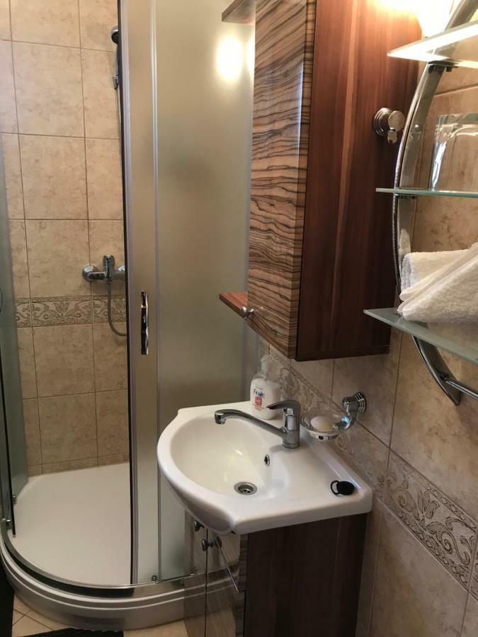 Eden Apartman Algyo Eksteriør billede